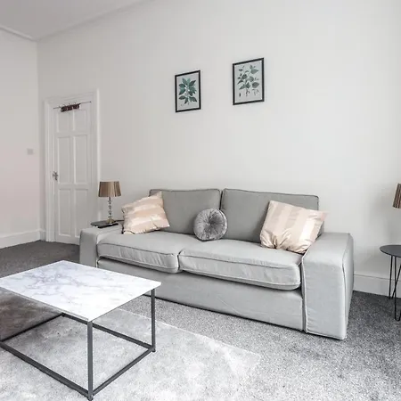 Casa vacanze Spacious 4 Bed House In Birmingham, Suitable For Contractors Birmingham