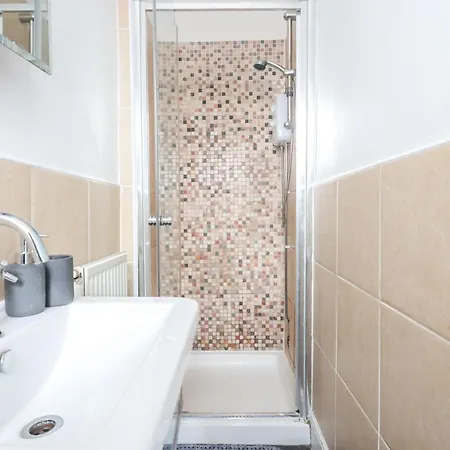 Casa vacanze Spacious 4 Bed House In Birmingham, Suitable For Contractors Birmingham